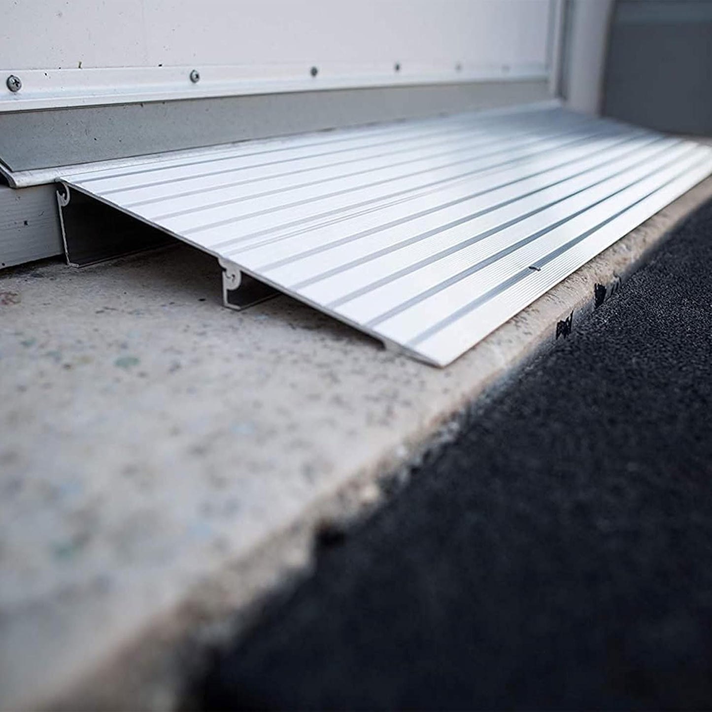 TRANSITIONS Portable Self Supporting Aluminum Modular Entry Threshold Ramp Ideal for Doorways and Raised Landings, 1.5 Inch