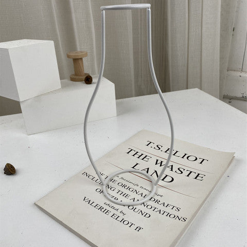White Retro Iron Line Table Flowers Vases Nordic Decoration